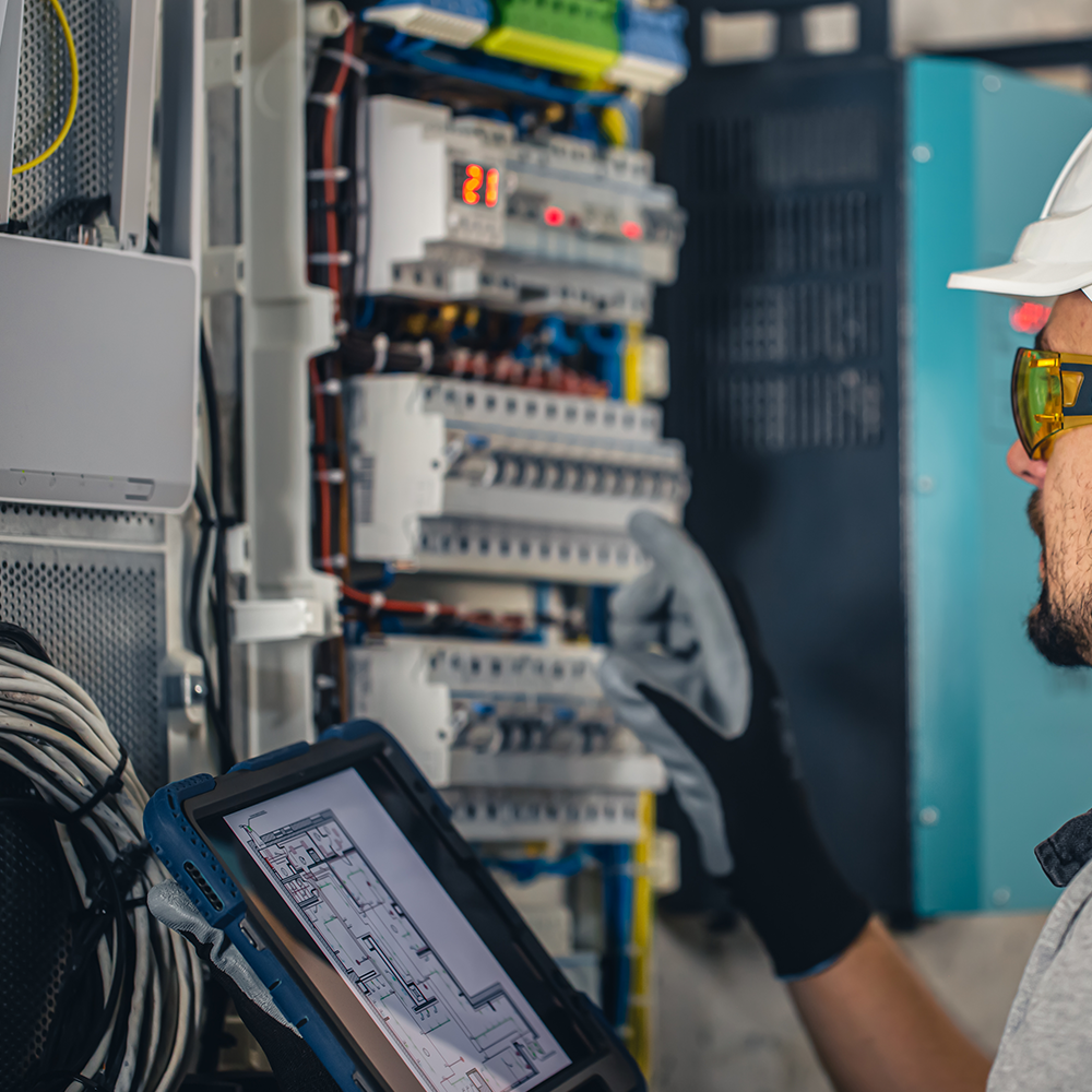 CONTAMOS CON PERSONAL TECNICO CALIFICADO